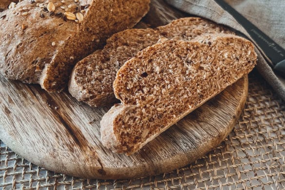 Rustikales Dinkel-Joghurt-Brot Für Süßes Oder Herzhaftes - Ines-kocht.de